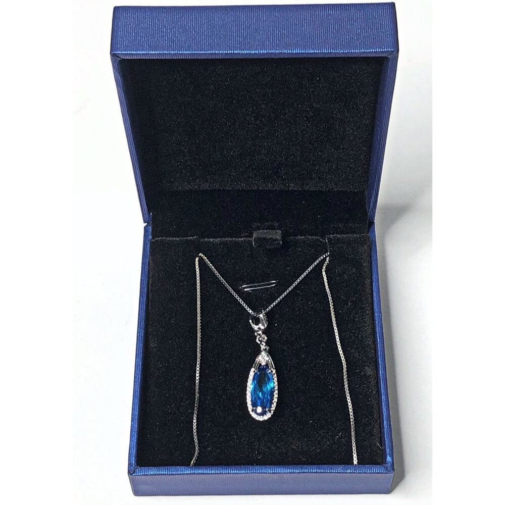 Necklace/ Sterling Silver Women